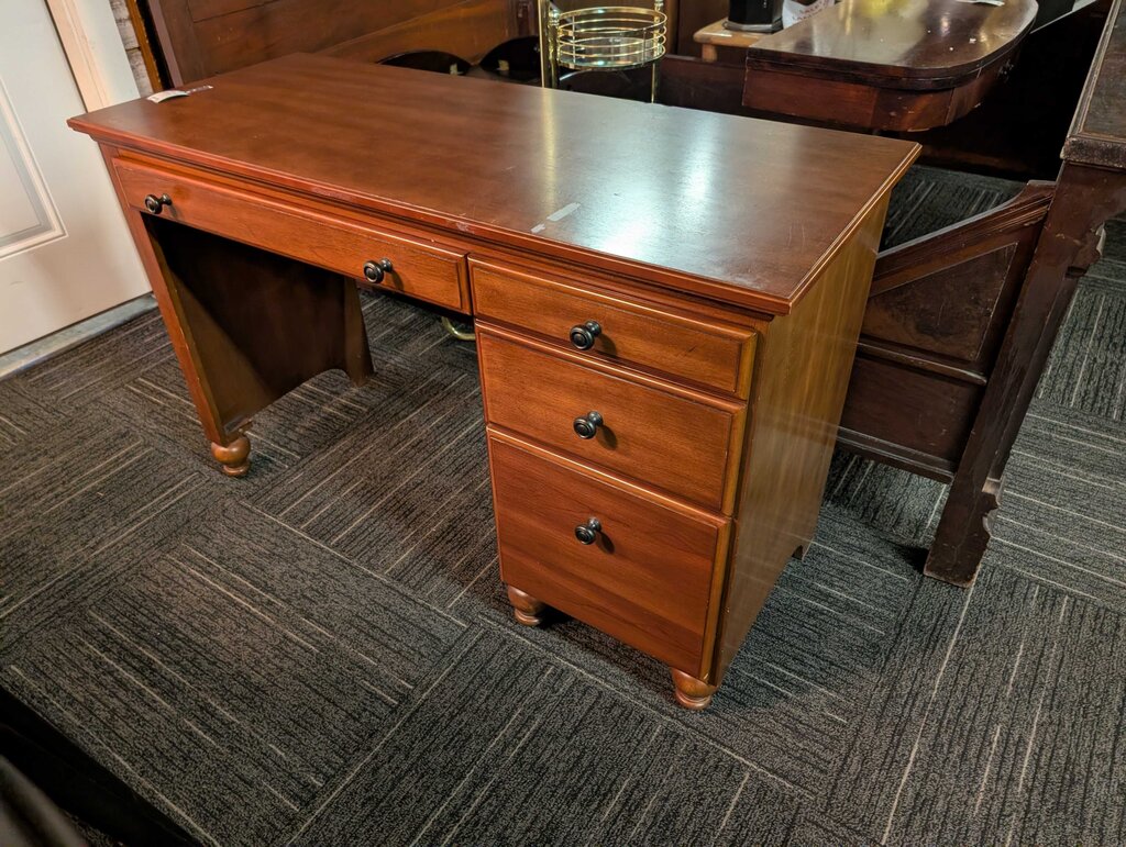 Modern Desk