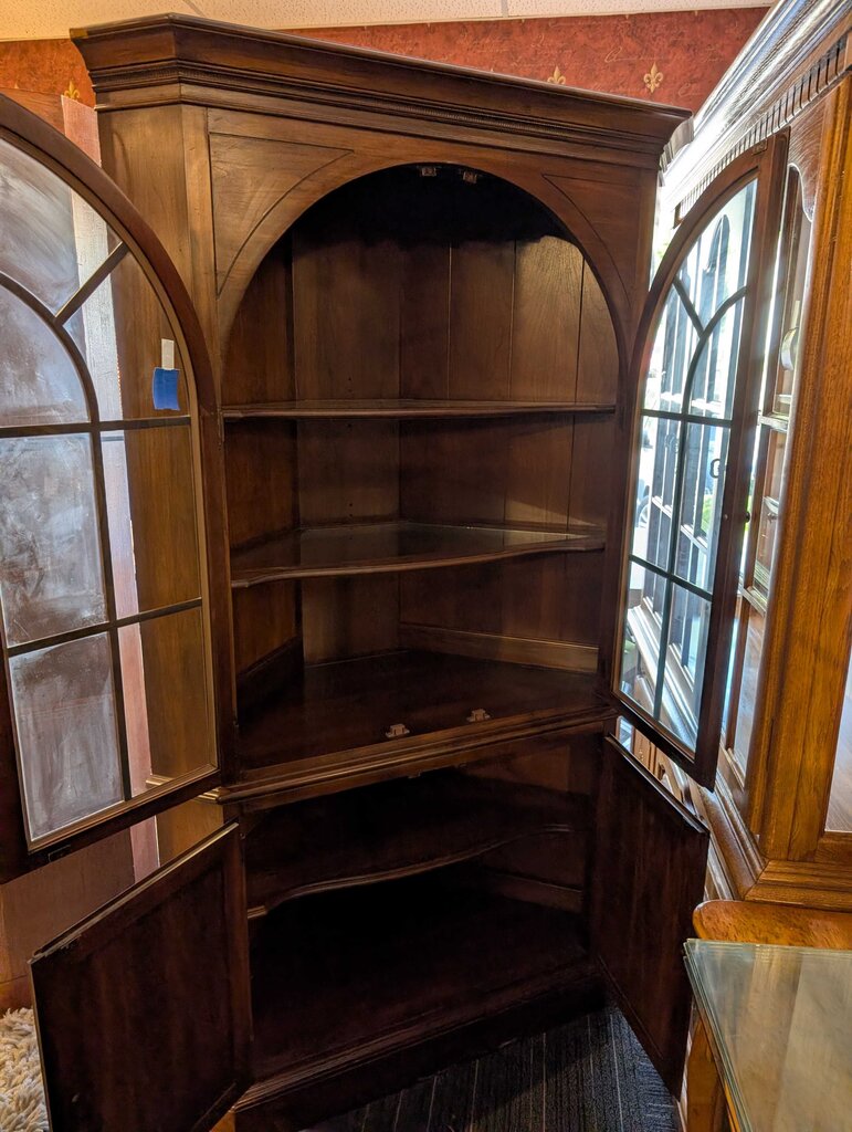 Georginan Court Cherry Corner Cabinet by Ethan Allen
