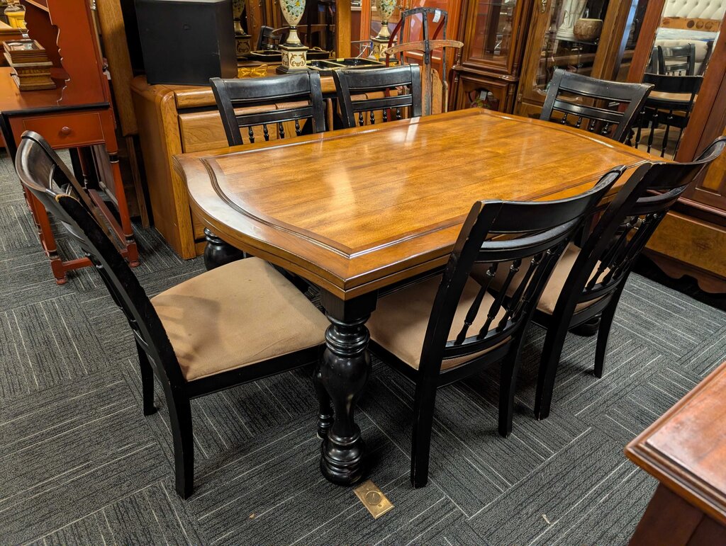 French Country Dining Room Draw-leaf Dining Table w/ Six Chairs