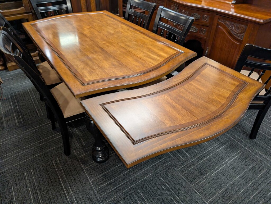 French Country Dining Room Draw-leaf Dining Table w/ Six Chairs