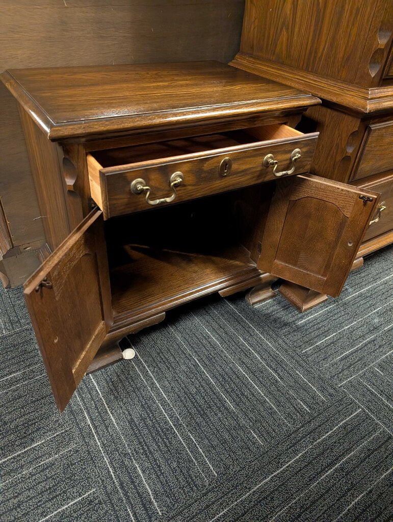 Pennsylvania House Oak Nightstand