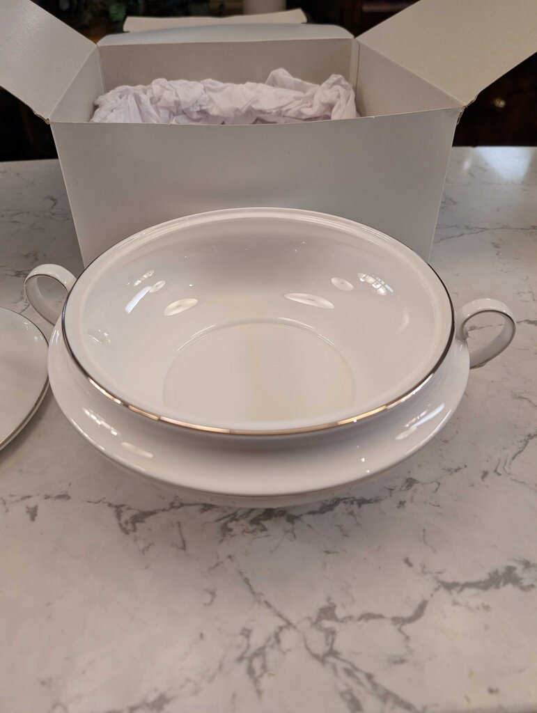 Lenox Opal Innocence Serving Bowl