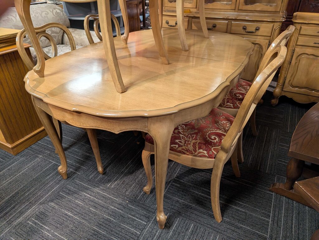 Vintage French Table With Six Chairs