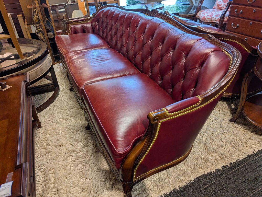 Formal Leather Tufted Sofa By Key City