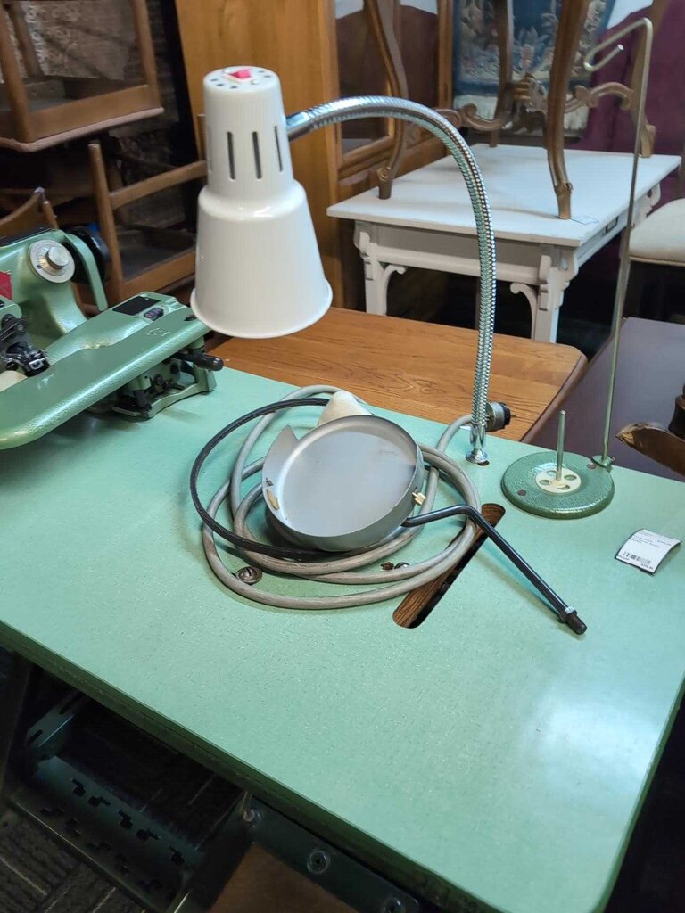 Commercial Sewing Machine