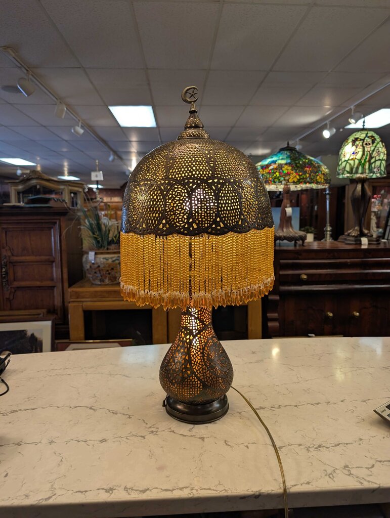 Pierced Metal Damascus Table Lamp