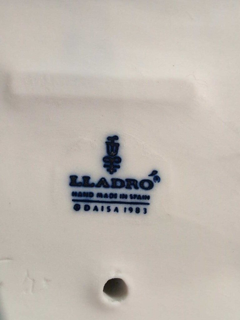 Lladro "Maestro, Music Please" Porcelain Figurine MIB
