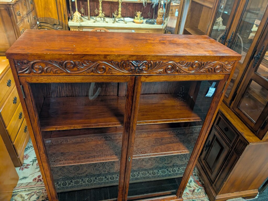 Professionally Restored 19th Century Carved Boobkase w/ Northwind Face