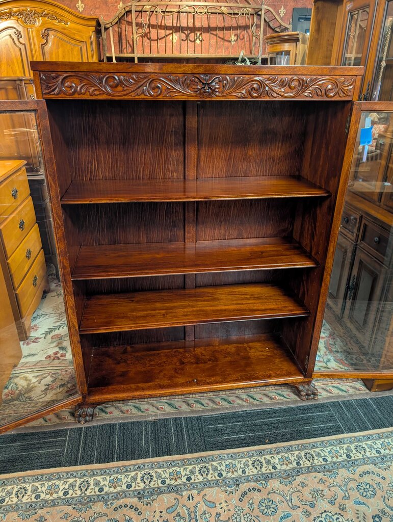 Professionally Restored 19th Century Carved Boobkase w/ Northwind Face