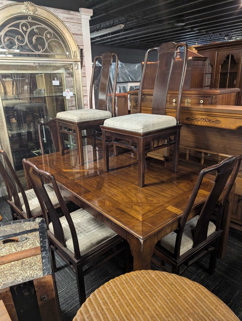 Vintage Table With Six Chairs