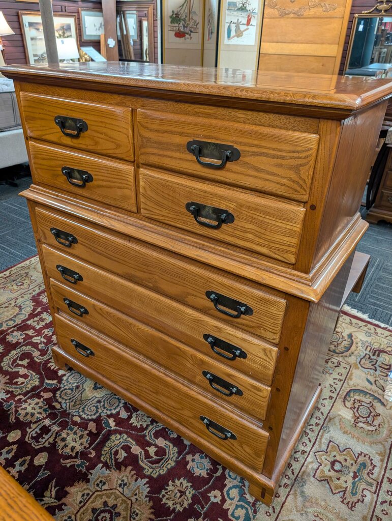 Vintage Oak Chest By Link Taylor