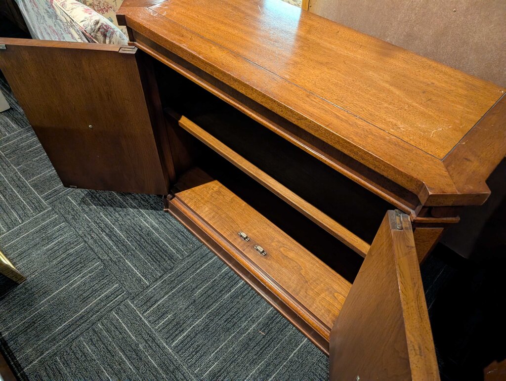 Vintage Foyer Stand