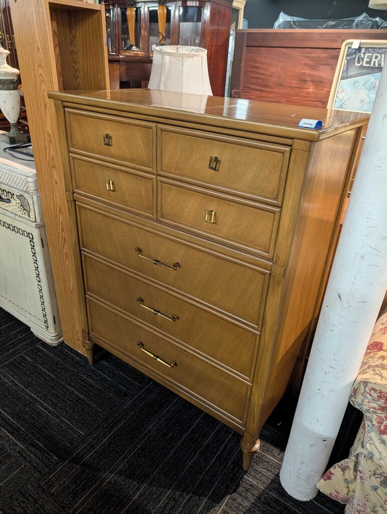 Vintage Chest Of Drawers