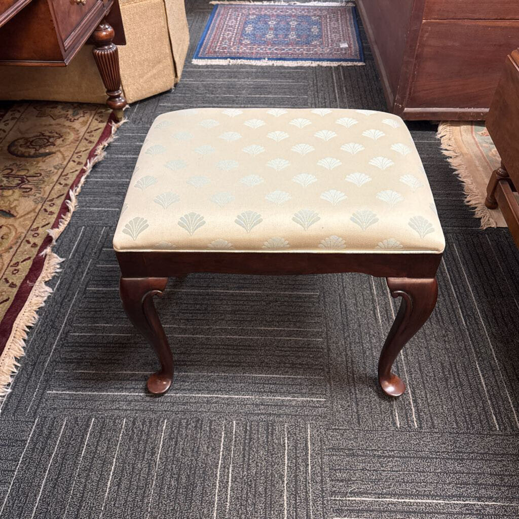 Vintage Mahogany Bench by Drexel Heritage