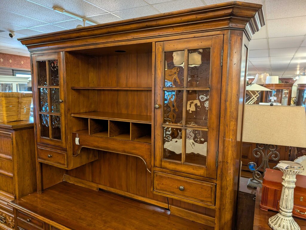 Large Desk With Hutch Top