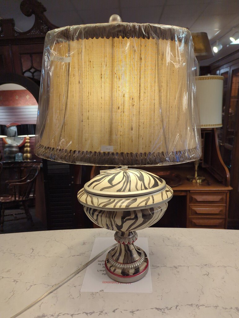 Decorator lamp