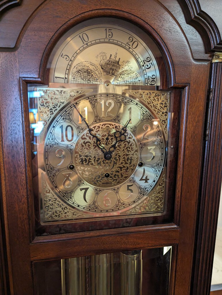 Flame Mahogany Case Howard Miller Grandfather Clock