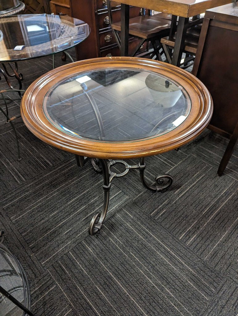 Ethan Allen Round Occasional Stand Glass Top