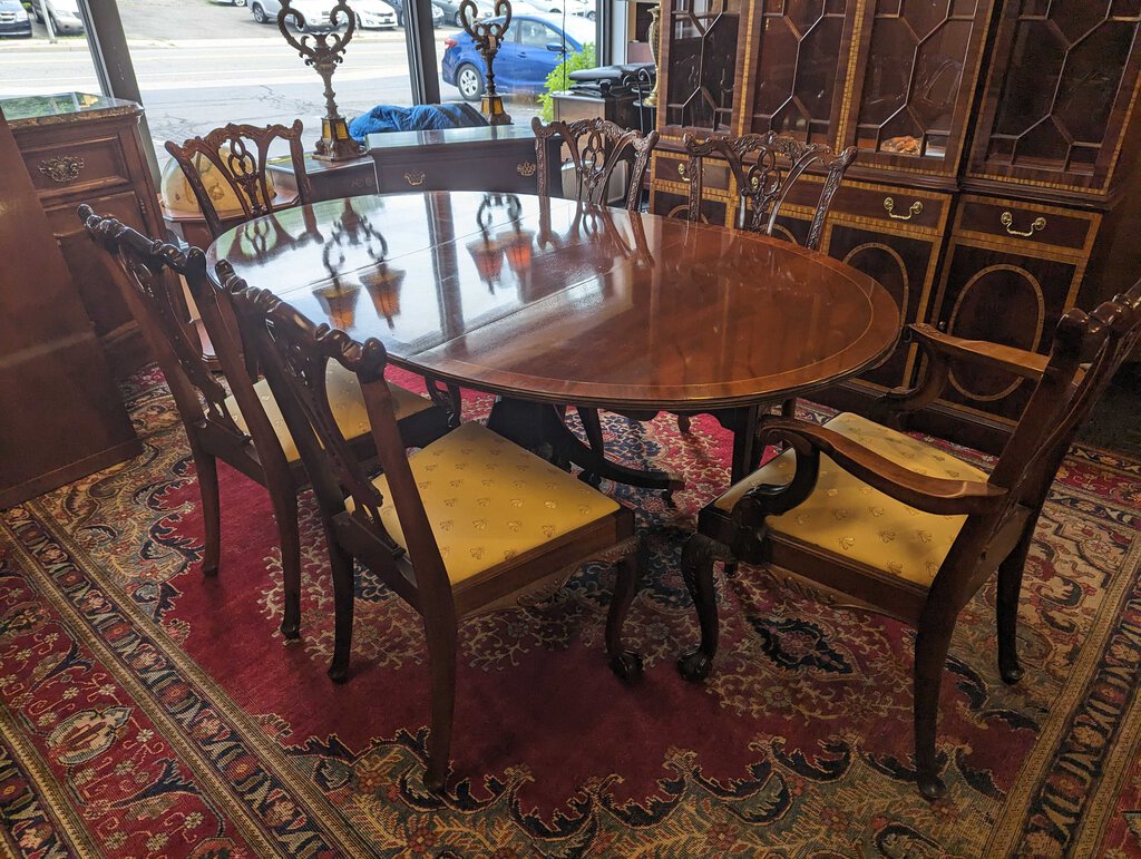 Council Craftsman Chippendale Table With Six Chairs