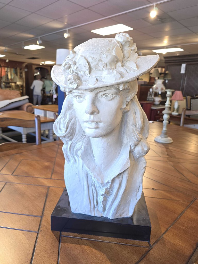 Large Austin Productions Young Woman w/ Hat Sculpture