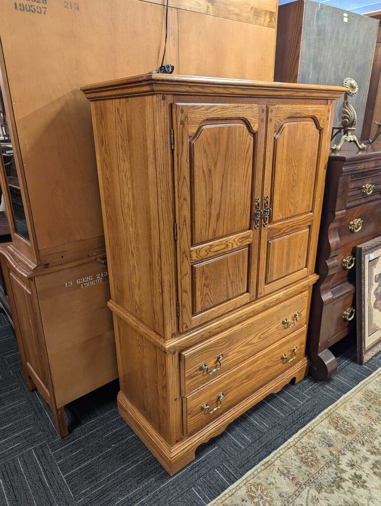 Oak chifforobe