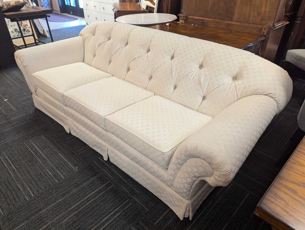 Vintage Tufted Sofa By Hickory Hill