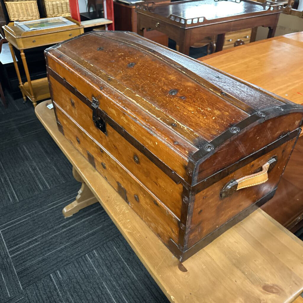 Vintage Dome Top Trunk