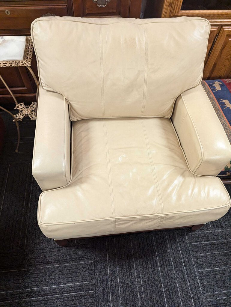 Ethan Allen Leather Chair