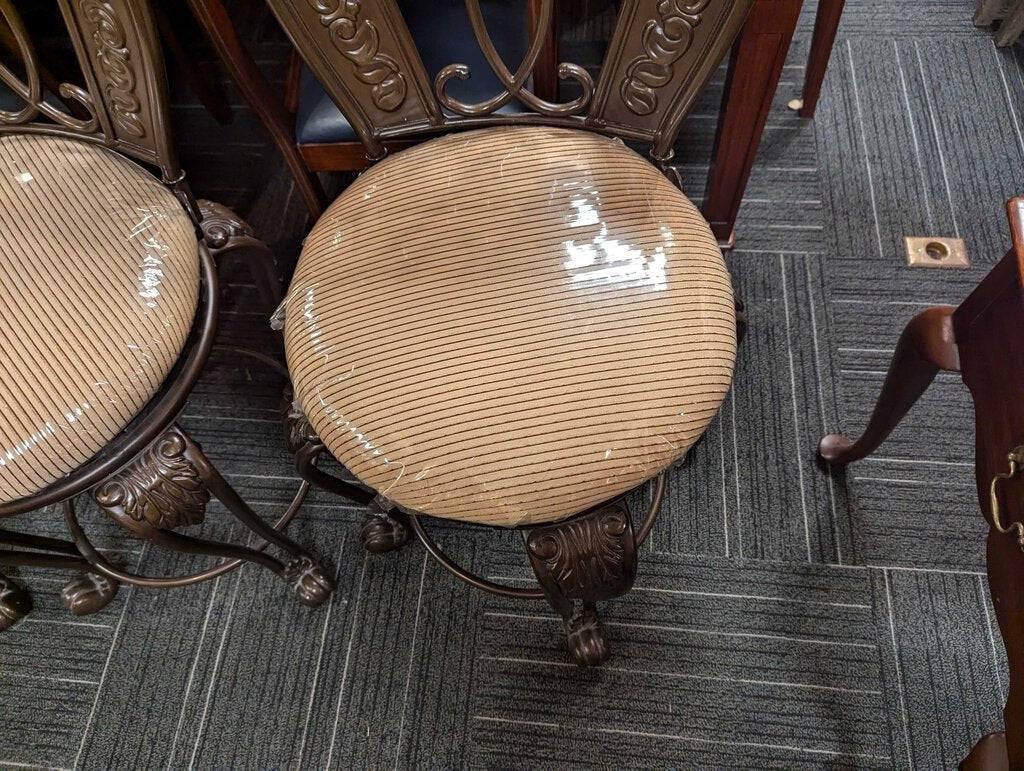 Metal Swivel Counter Height Stools