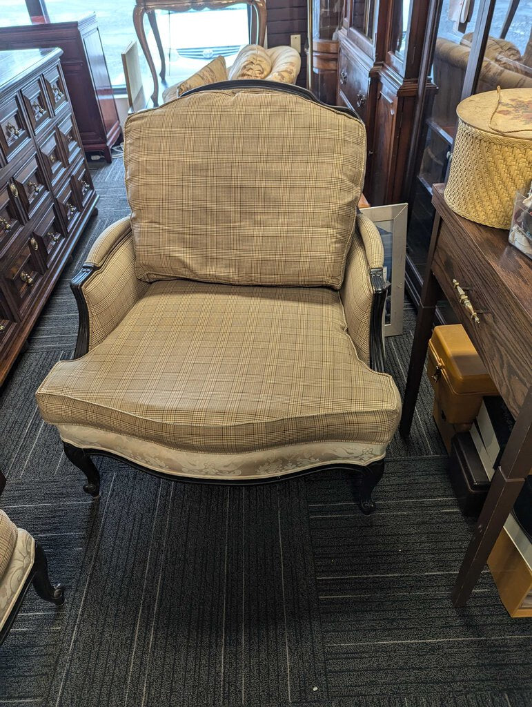 Ethan Allen Chair With Ottoman