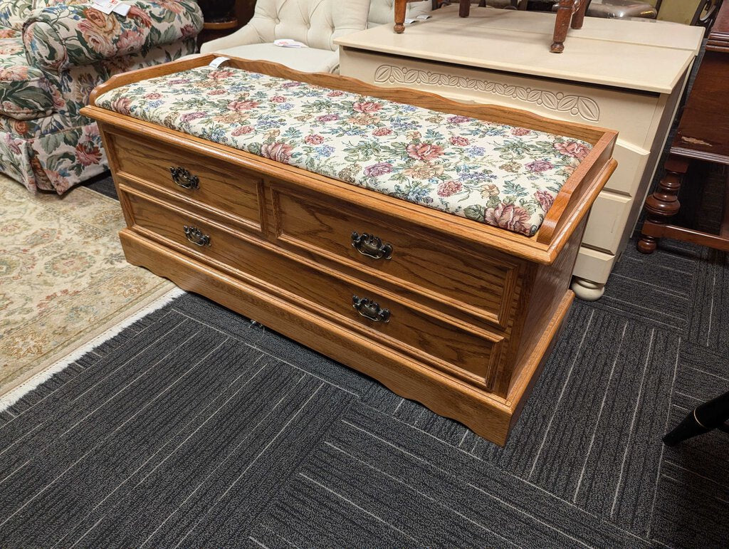 Cedar Lined Oak Blanket Chest