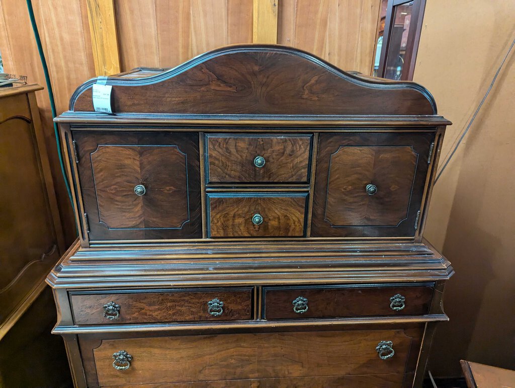 1930 Chest Of Drawers