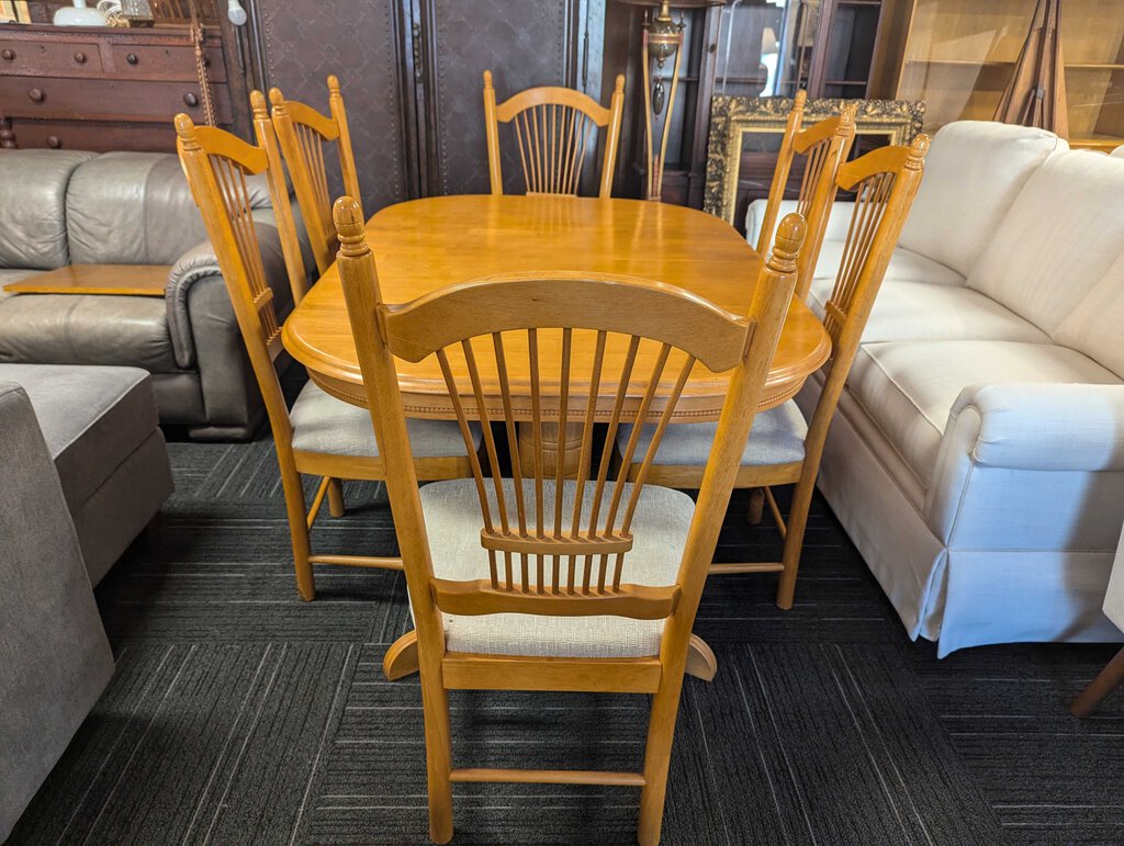 Modern Table With Six Chairs