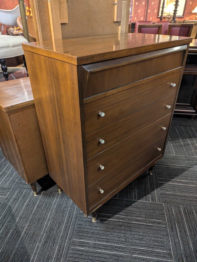 Mid Century Modern Chest Of Drawers