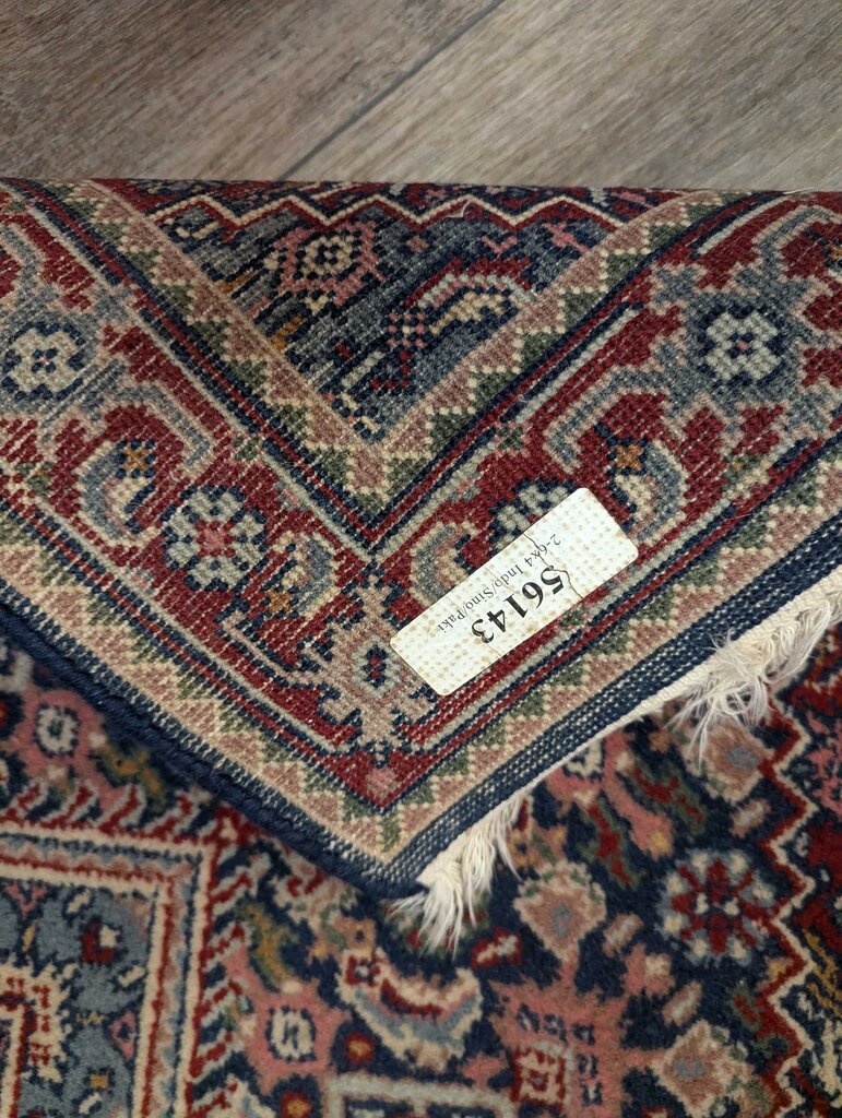 Hand Woven Wool Rug 30'' x 48''