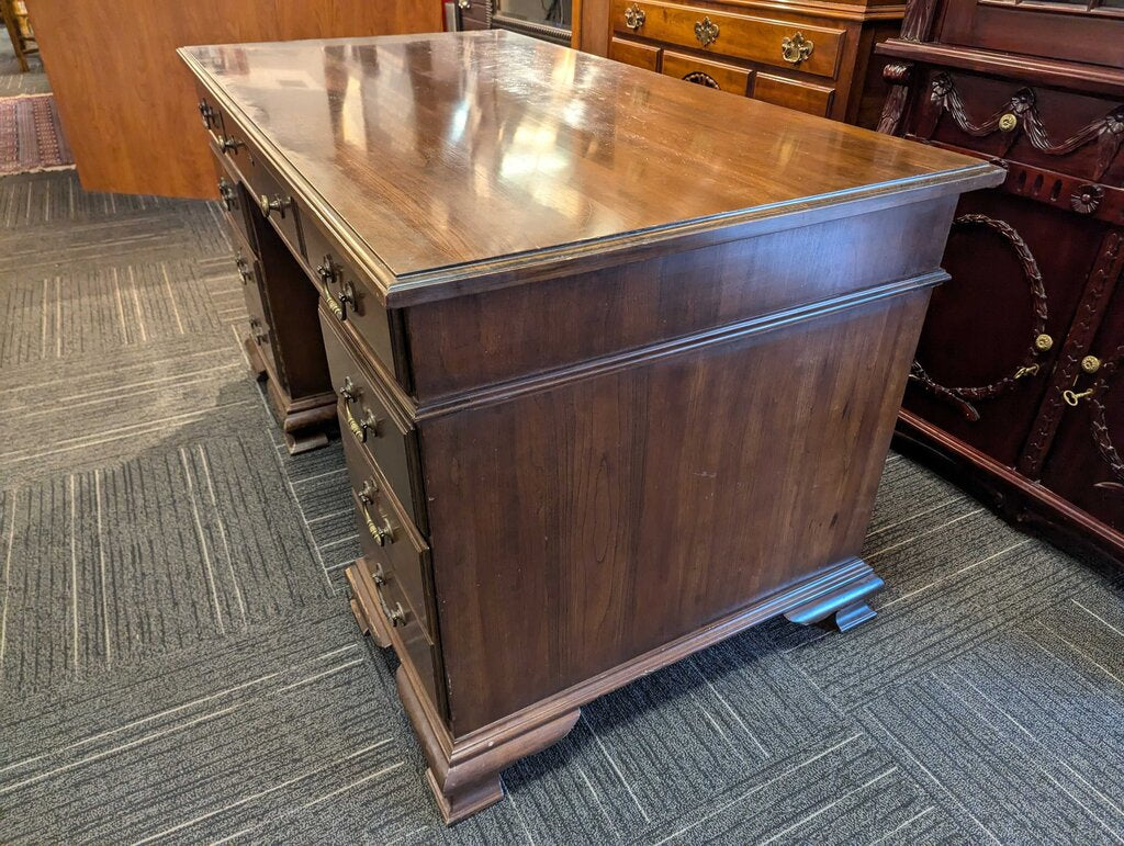 Solid Cherry Harden Desk