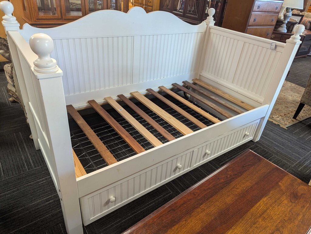 Modern Daybed By Young America