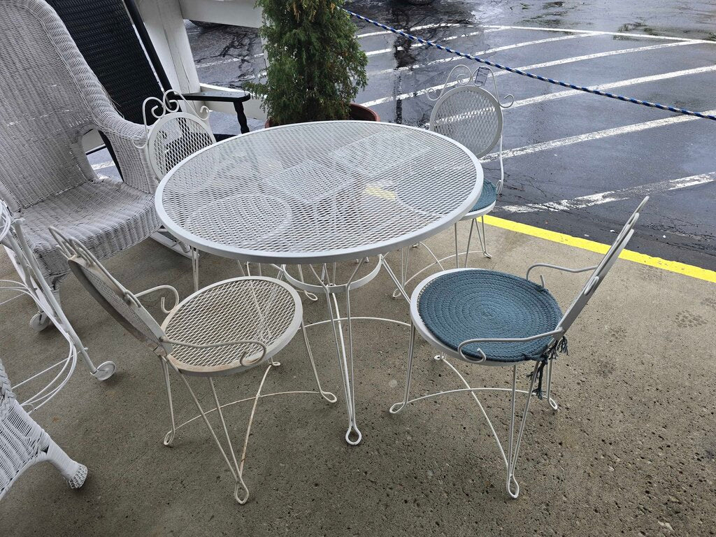 Patio Table With Four Chairs