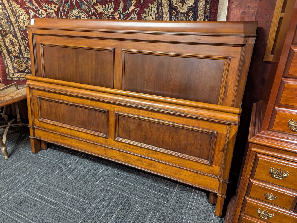 King Size Bed By Universal