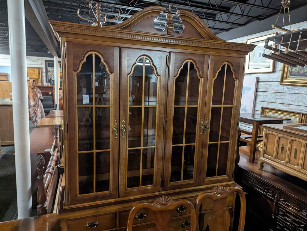 Cherry China Cabinet By Stanley