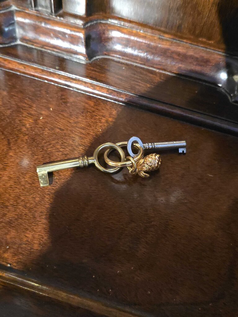 Spectacular Kindel UpDyke Island Winterthur Secretary Deskl