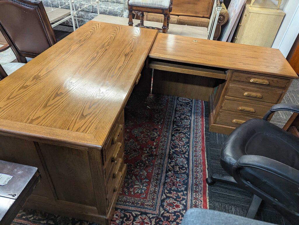 Oak Corner Desk