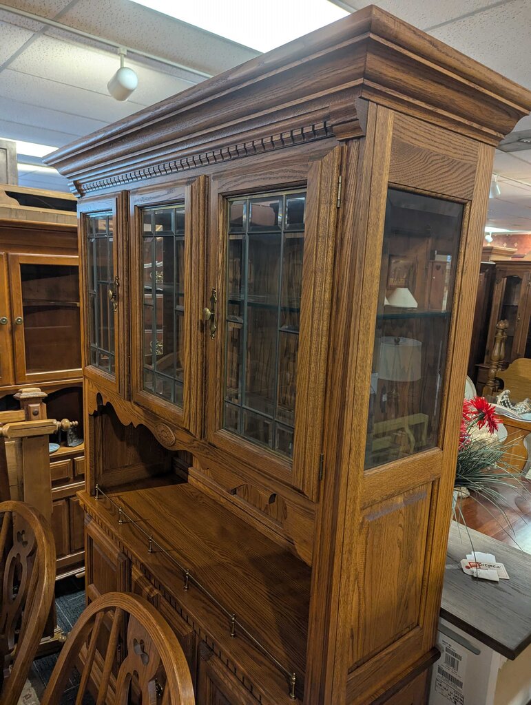 Oak Hutch By Richardson Brothers