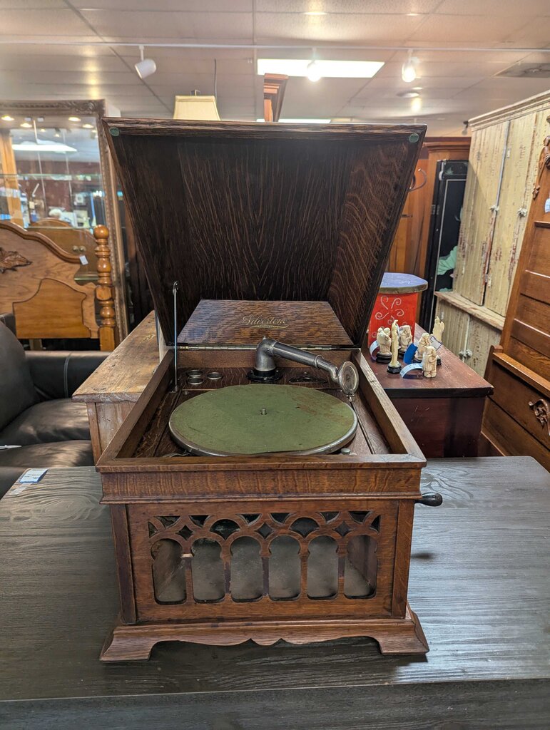 Antique Silvertone Tabletop Phono Graph