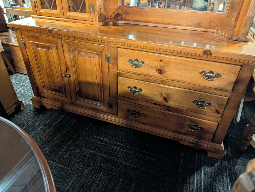 Pine Dresser With Mirror