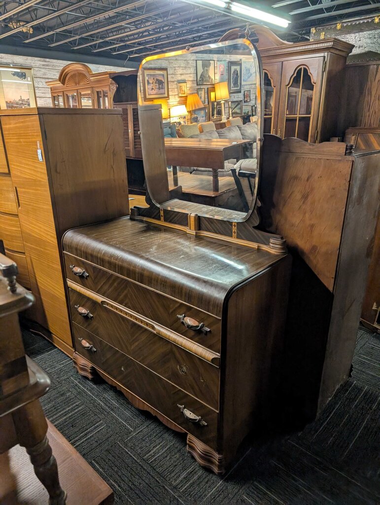 1930s Dresser With Mirror