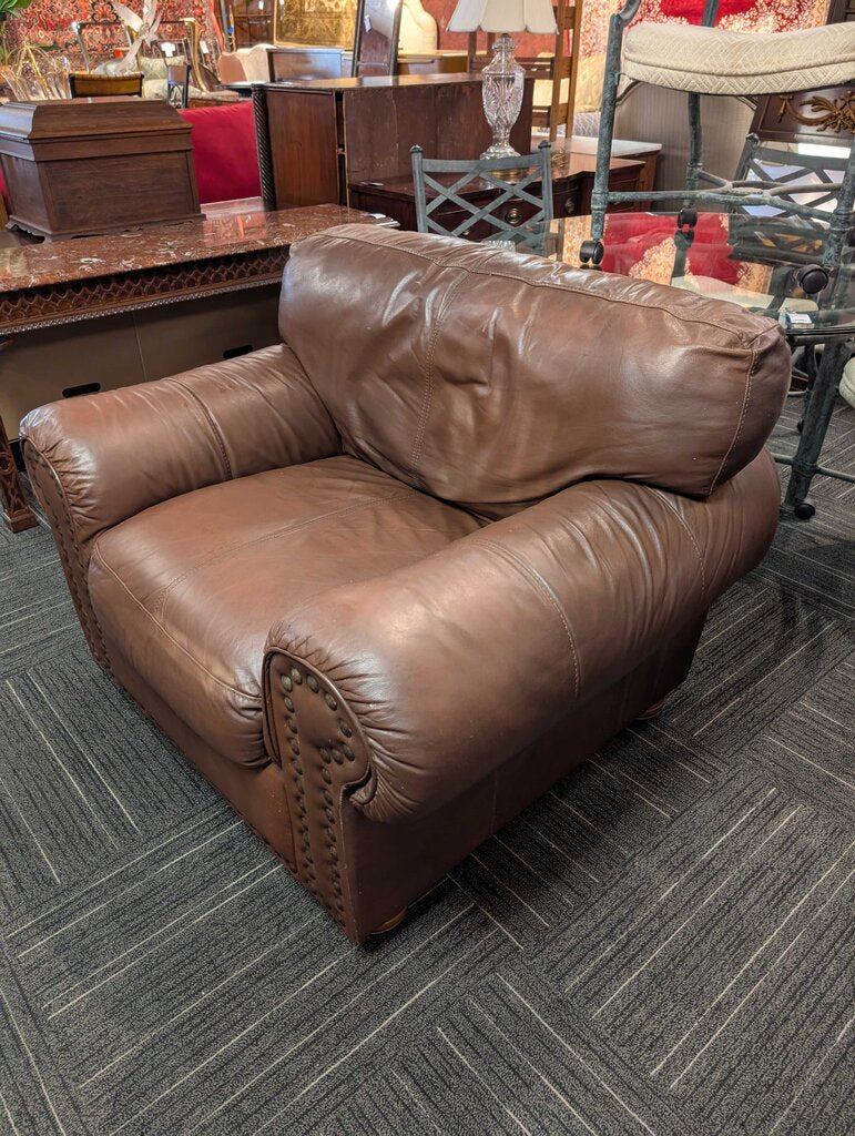 Leather Lounge Chair
