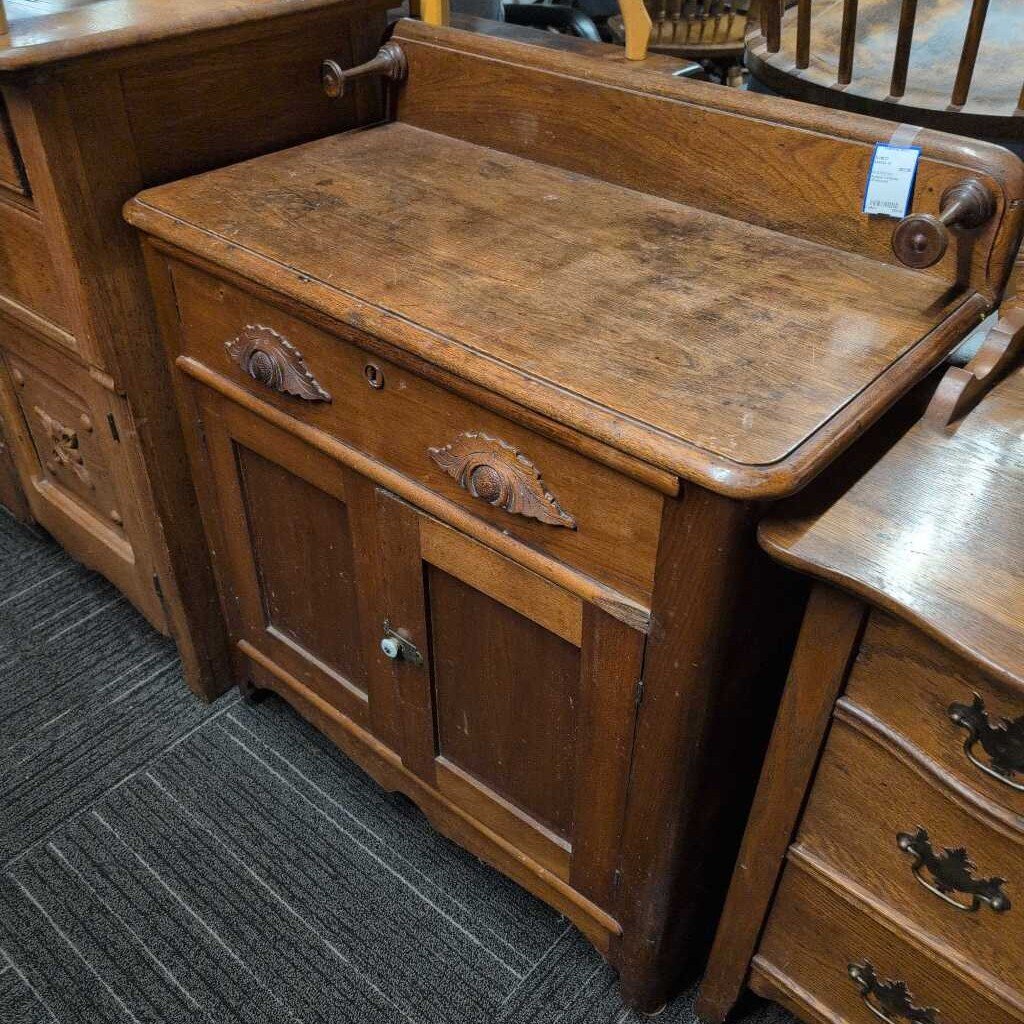 Antique Victorian Washstand