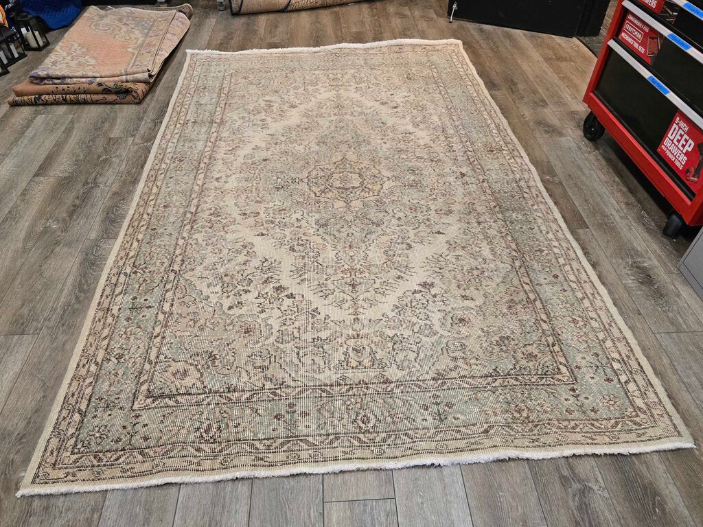 Contemporary Hand Woven Flat Weave Kilim Tabriz Medallion Wool & Silk Carpet 9'2" by 5'10"