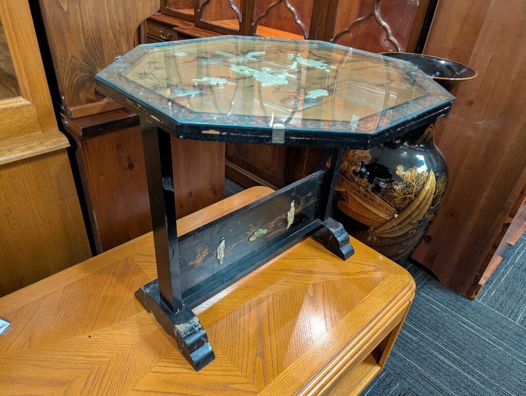 Asian Tilt Top Table